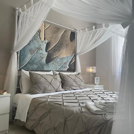 Al Politeama Rooms B&B パレルモ エクステリア 写真