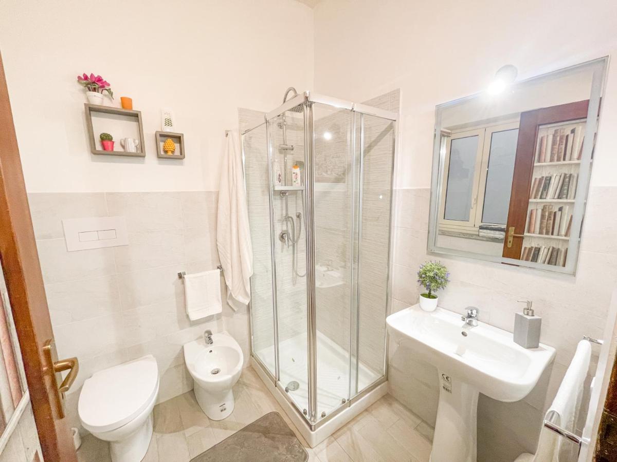 Al Politeama Rooms B&B パレルモ エクステリア 写真