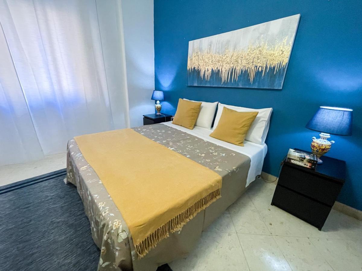 Al Politeama Rooms B&B パレルモ エクステリア 写真