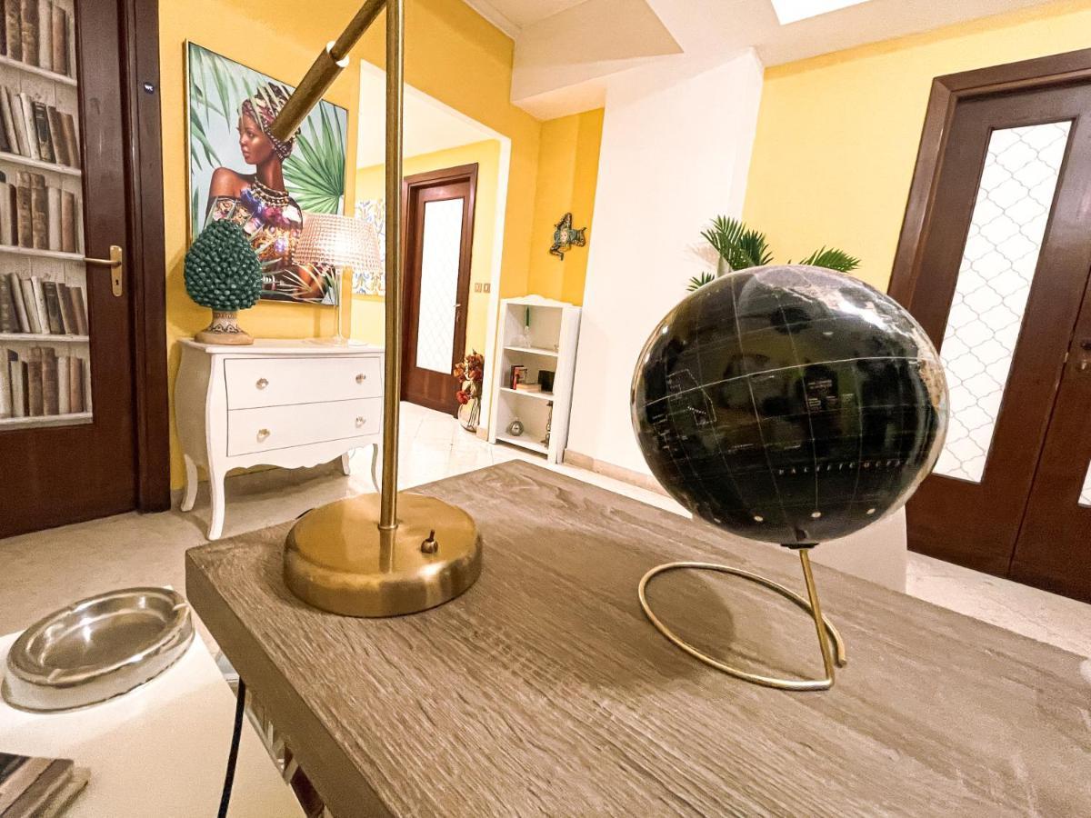 Al Politeama Rooms B&B パレルモ エクステリア 写真
