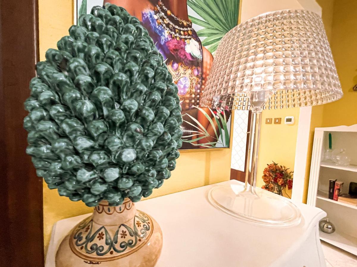 Al Politeama Rooms B&B パレルモ エクステリア 写真